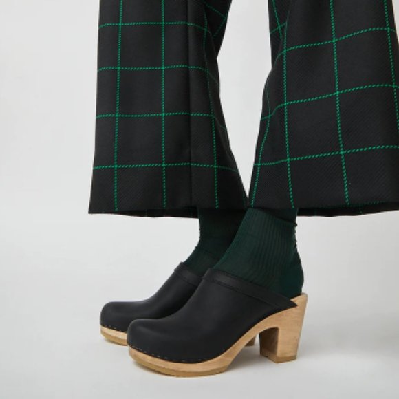 No.6 Old School Clog on High Heel in Black - Picture 2 of 10